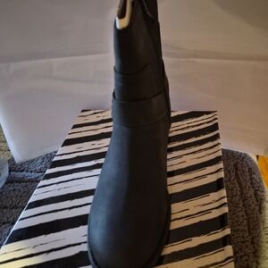 Chic Black Ankle Boots